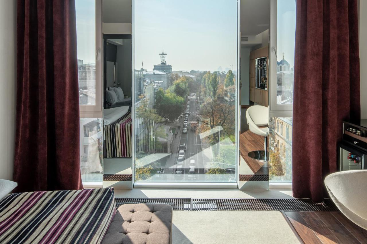 11 Mirrors Design Hotel Kiev Exterior foto